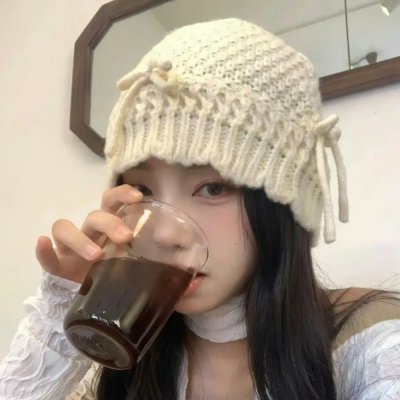 坐着轮椅飞上天空